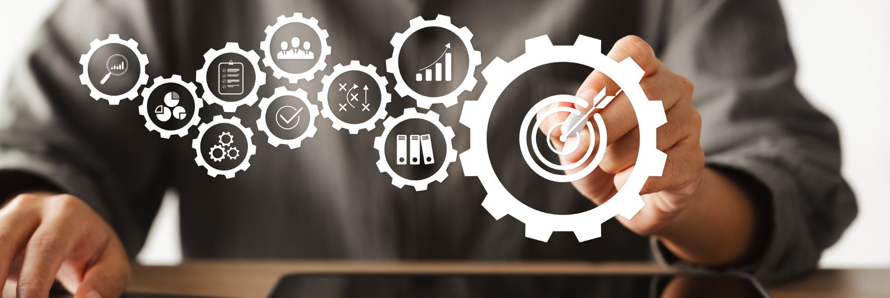 Effective Knowledge Management: Navigating the Complexity of PFM Knowledge 